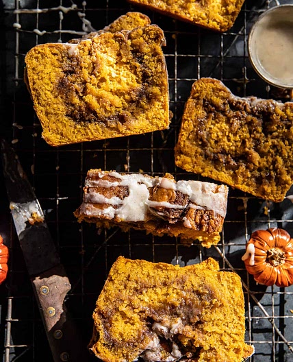 Pumpkin Butter Cinnamon Roll Bread