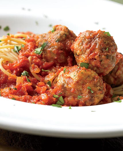 A Lean Spaghetti and Turkey Meatballs Recipe
