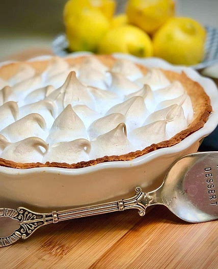 World's Best Vegan Lemon Meringue Pie