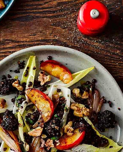 Warm salad of black pudding, lentils and caramelised apples