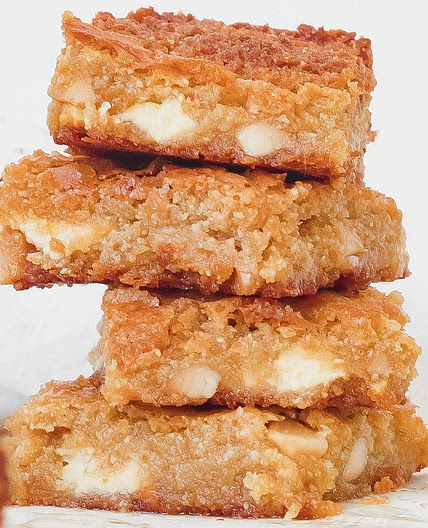Gluten-Free Blondies with White Chocolate and Macadamias