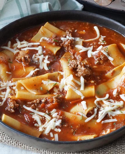 Simple Instant Pot Lasagna Soup