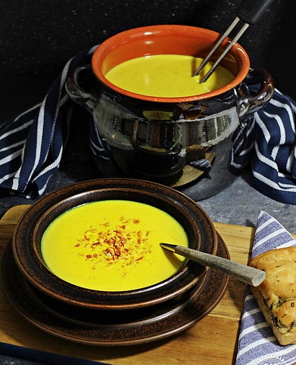Quick Curried Cauliflower Soup