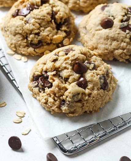 Gluten Free Oatmeal Chocolate Chip Cookies