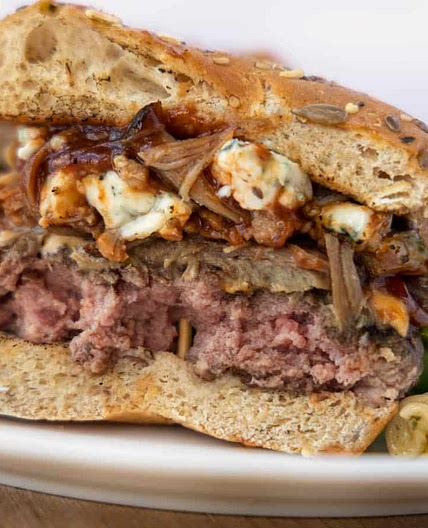 The Ultimate Pulled Pork Cheeseburger