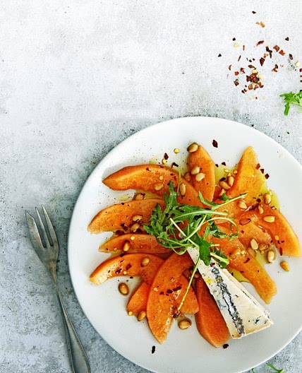 meloencarpaccio met gorgonzola en rucola