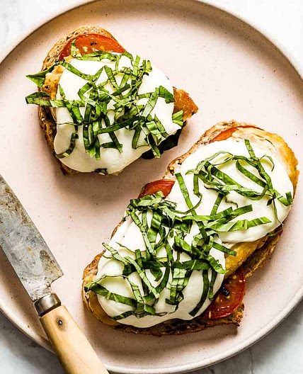 Chicken Caprese Sandwich Recipe