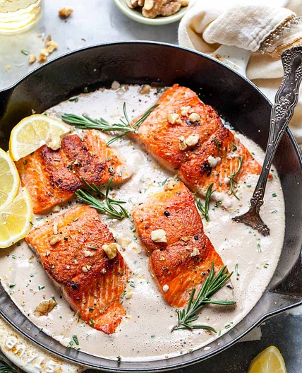 Pan Seared Salmon with Rosemary-Walnut Sauce