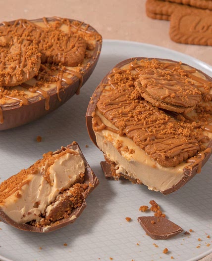 Biscoff Easter Egg Cheesecake