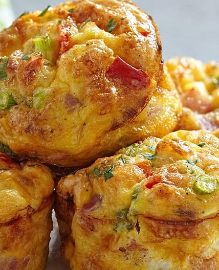 Delicious and Easy Breakfast Egg Muffins