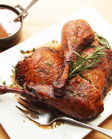 Red Wine–Braised Turkey Legs Recipe