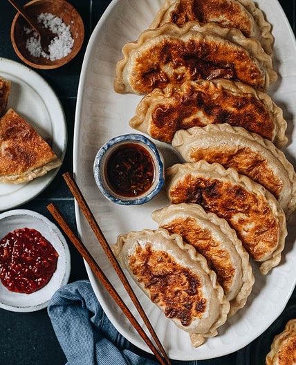 Chinese Beef Meat Pie (Xian Bing, 牛肉馅饼)