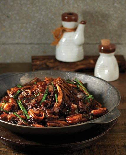 매운 해물 쟁반짜장