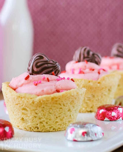 Cookie Cups with Strawberry Cream Cheese Filling