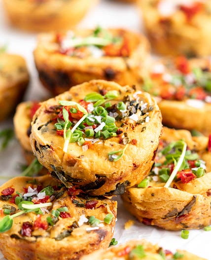 Vegan Quiche Muffins with Sun-dried Tomatoes and Spinach