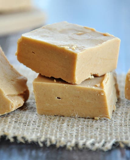 Super-Easy Microwave Peanut Butter Fudge