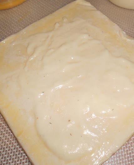 Disappearing Cream Cheese Croissant