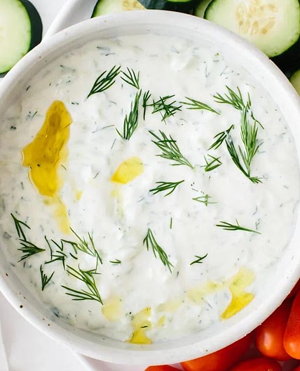 Best Tzatziki Recipe (Easy & Authentic)