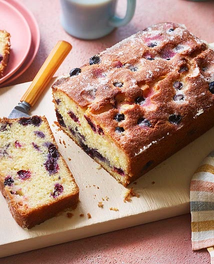Lemon and blueberry drizzle cake