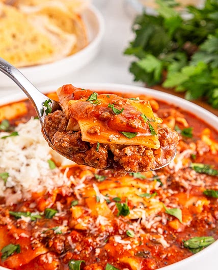 Slow Cooker Lasagna Soup