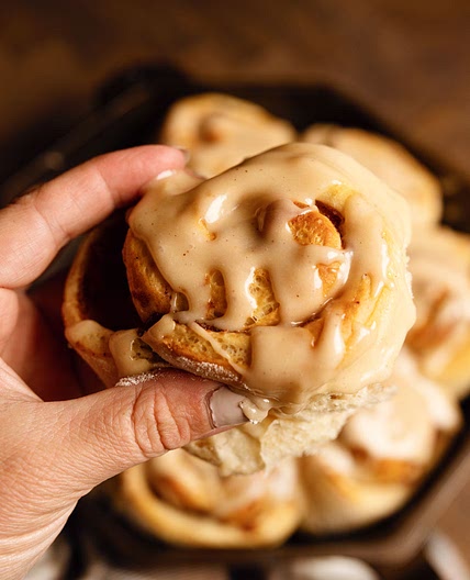 Apple Butter Cinnamon Rolls (Sweet Rolls)