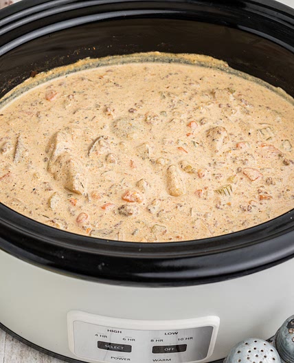 Slow Cooker Cheeseburger Soup