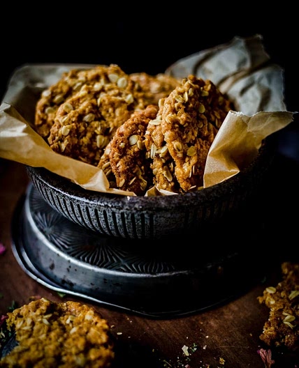 Best Chewy Anzac Biscuit Recipe