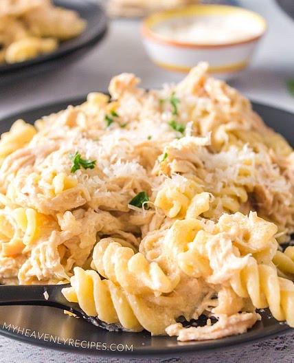 Olive Garden Crockpot Chicken Pasta