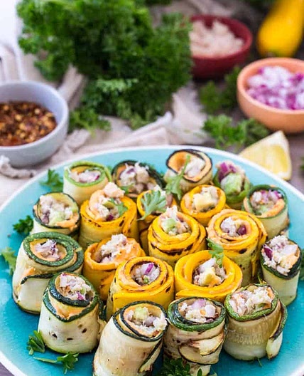 Snow crab zucchini rolls