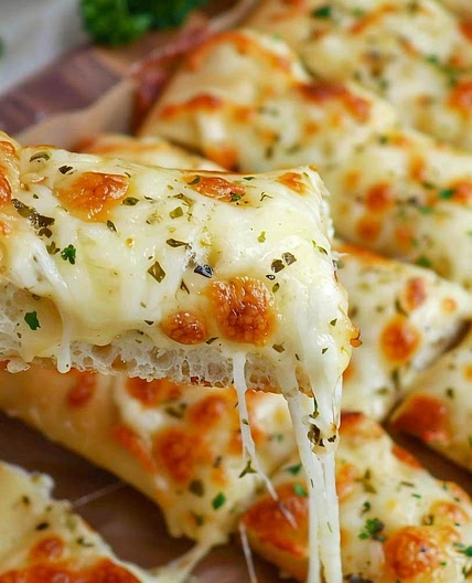 Copycat Little Caesars Italian Cheese Bread
