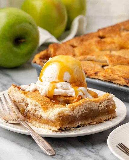 Apple Slab Pie