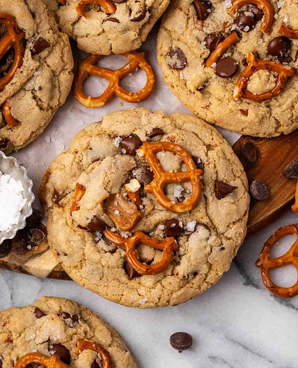 Caramel Pretzel Chocolate Chip Cookies