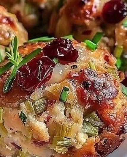 Cranberry & Turkey Stuffing Balls