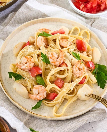 Seafood Fettuccine Alfredo