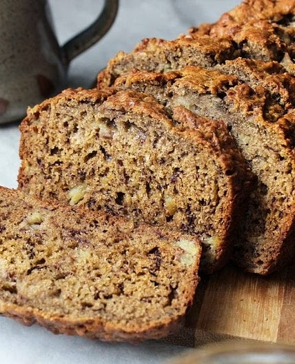 Easy Moist Banana Bread