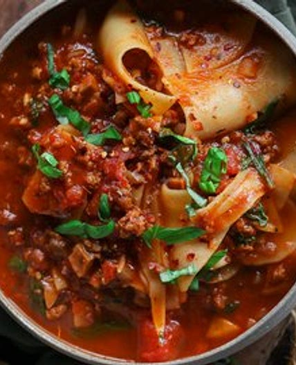 One-Pot Lasagna Soup