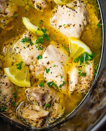 Slow Cooker Lemon Garlic Chicken Thighs
