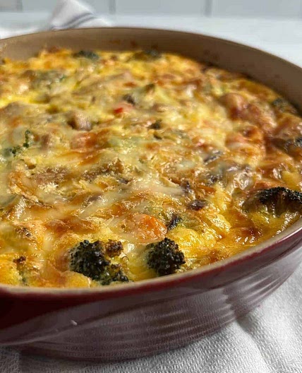 Crustless Quiche with Sausage and Broccoli