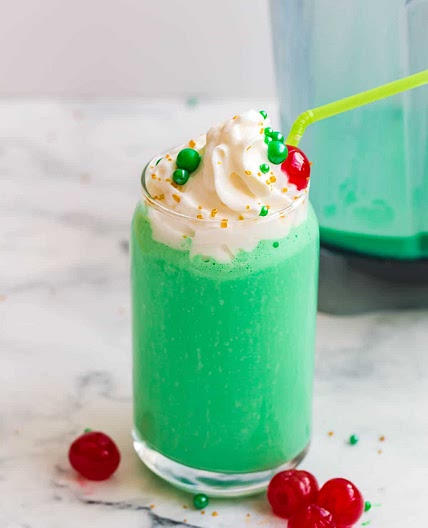 Vanilla Mint Milkshake (Shamrock Shake)