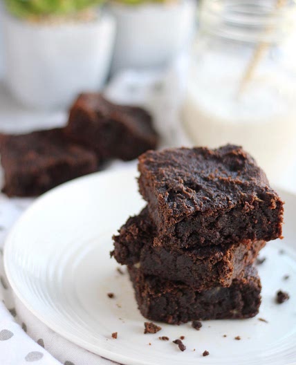 AIP Carob Banana Brownies (Paleo)