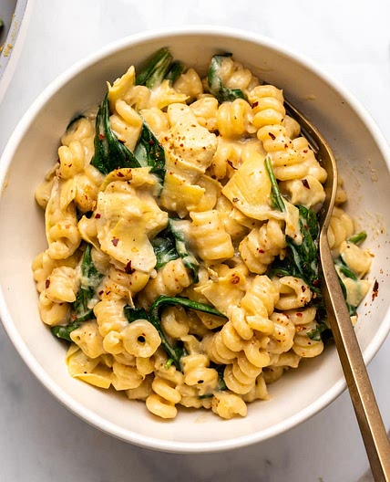 One Pot Spinach Artichoke Pasta (Dairy Free)
