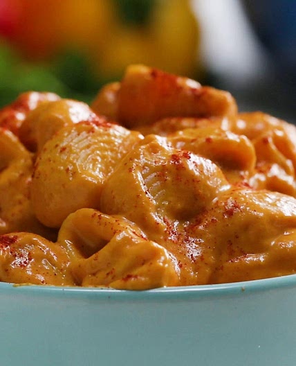 Roasted Red Pepper Vegan Mac 'N' Cheese Recipe by Tasty