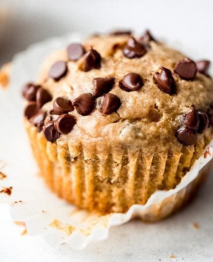 Healthy Peanut Butter Banana Muffins