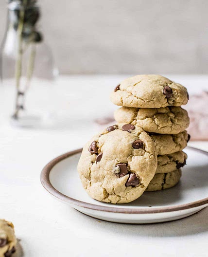 Puffy Peanut Butter Cookies with Chocolate Chips