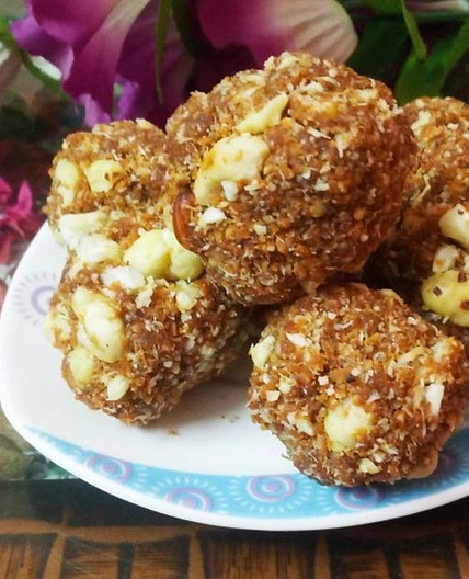 ड्राई फ्रूट लडडू (dry fruits ladoo recipe in Hindi)