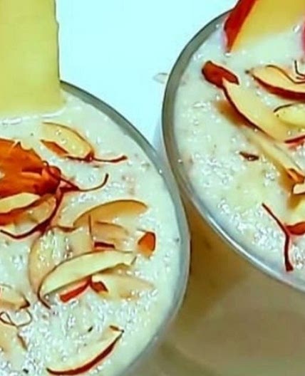 एप्पल स्मूदी (apple smoothie recipe in Hindi)
