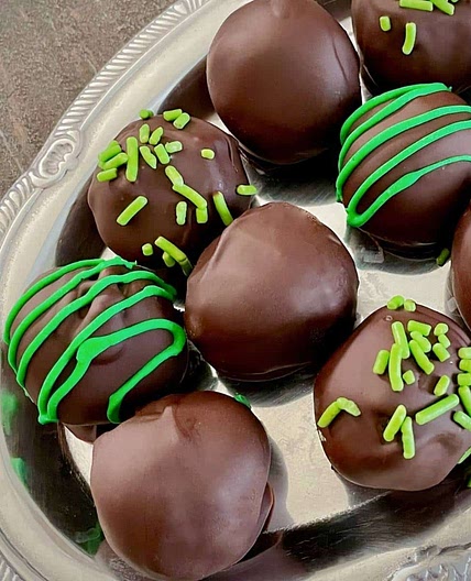 Vegan Thin Mint Truffles