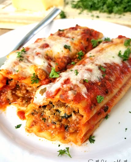 Italian Sausage & Cheese Baked Manicotti