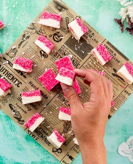 Traditional Coconut Ice Recipe with Condensed Milk – Easy & No-Bake Treat