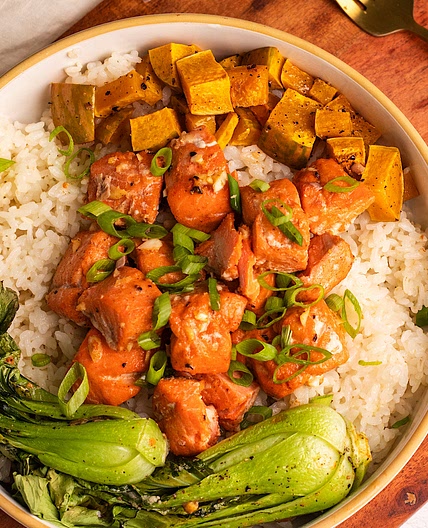Baked Honey Garlic Salmon Bites with Honeynut Squash